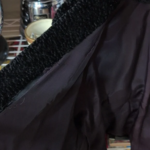 Persian Lamb wool shawl jacket - Picture 5 of 5